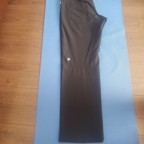 HP. Lululemon Men's Kahuna Pants - Picture 7 of 16